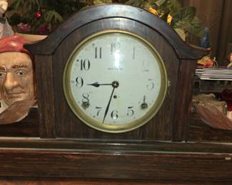 ANTIQUE SETH THOMAS MANTLE CLOCK