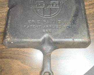 RARE GRISWOLD CAST IRON COLONIAL BREAKFAST SKILLET