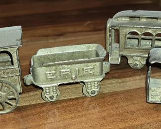 ANTIQUE CAST IRON TOY TRAIN