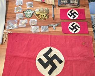 WW2 GERMAN STAFF CAR PENANT, BATTLE CAPTURED FLAG