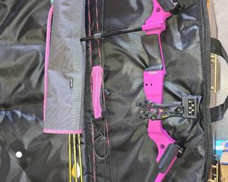 GIRLS COMPOUND BOW