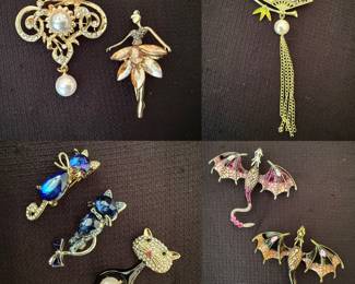 Ton’s of Fashion Brooches