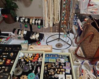 Jewelry - brooches, pins, necklaces, wathces, bracelets