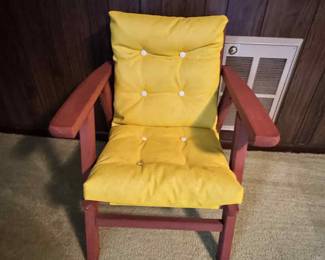 Solid wood chair with cushion