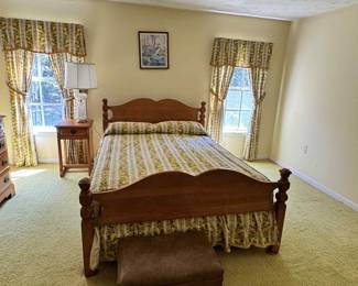 Full size bed with mattress 