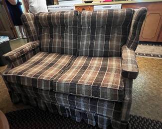 Loveseat 