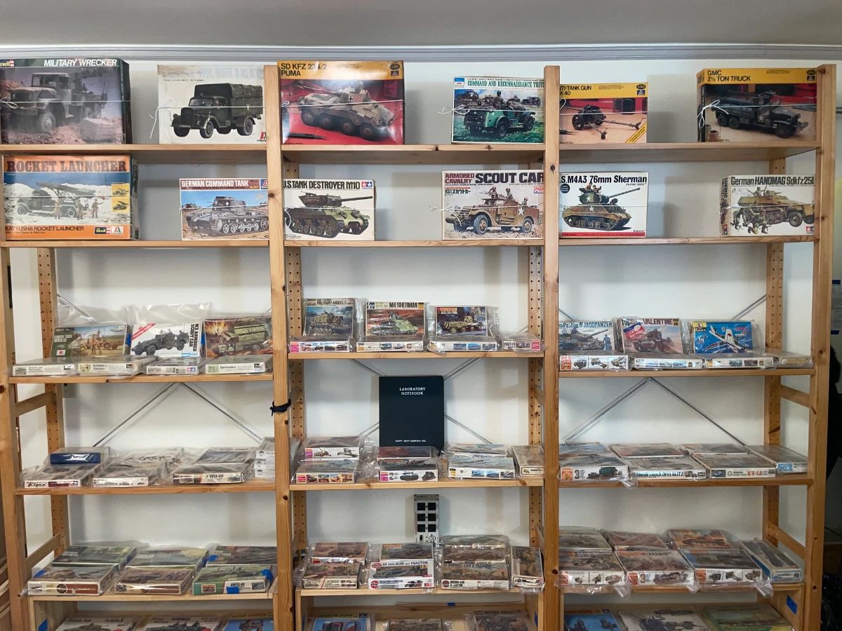 COLOSSAL COLLECTOR'S SALE: MODELS, DOLL HOUSES, MINIATURES, POTTERY, RECORDS, STERLING, ART & MORE!