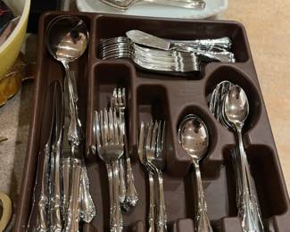 Flatware Set