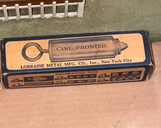 Vintage Cake Froster In Original Box