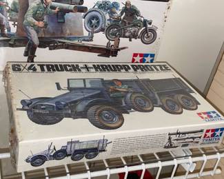 INCREDIBLE Collection Of Model Kits Spanning Many Decades & Brands Such As Matchbox (Mostly Military Related W/ Some Still SEALED!)