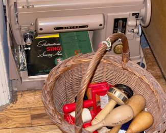 Sewing Machine W/ Thread & Other Supplies