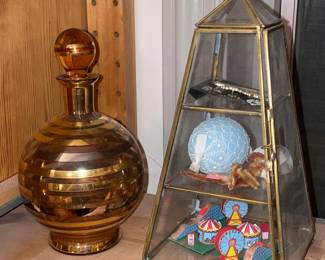 Amber & Gold Trimmed Decanter Bottle