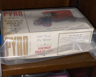 INCREDIBLE Collection Of Model Kits Spanning Many Decades & Brands Such As Matchbox (Mostly Military Related W/ Some Still SEALED!)