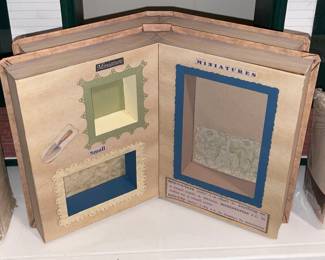 Tabletop Miniature Display Shelf