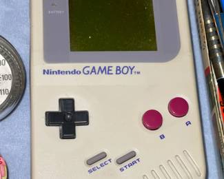 Vintage Nintendo Game Boy W/ Battery Cover On Back