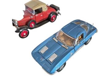 Die Cast 1931 Cabriolet and 1963 Stingray
