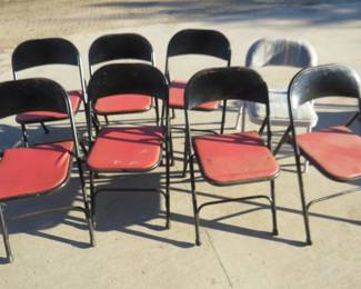 Lot 158. 8 metal folding chairs. 7 are matching.
