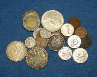 Lot 188. Foreign coins including a 1962 Mexican One Peso 10% silver coin weighing 15.95 grams and a 1972 West German Deutsche .625 Silver Coin weighing 15.26 grams.
