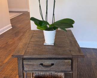 RUSTIC STYLE FURNITURE 