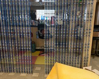 Room divider beads
