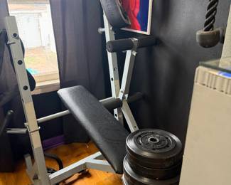 Weight bench