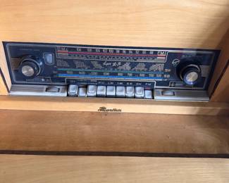 Fabulous Mid Century Sterio Hawaiin runs