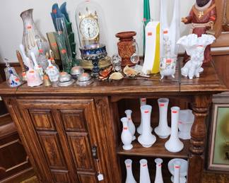 Miscellaneous glassware and milk glass
