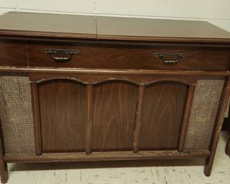 1950-60's Montgomery Ward Airline Stereophonic High Fidelity Console
