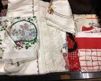 Vintage Aprons, Dish Towels and Napkins