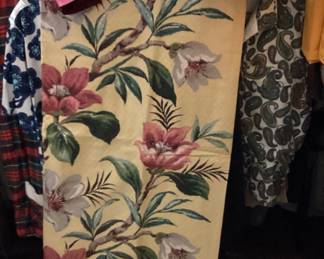 Barkcloth Drapes w/Valance