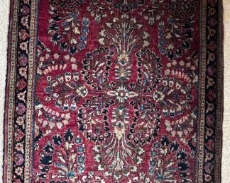 Vintage Sarouk Rug excellent condition