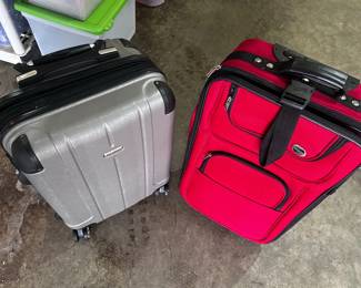 Ricardo Luggage Set