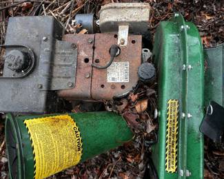 Mighty Mac Leaf Shredder-Chipper LSC1100