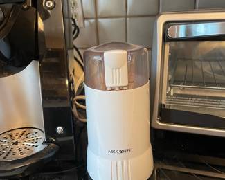 Keurig K-Cup Coffee Maker, Mr. Coffee Electric Coffee Grinder, Black+Decker TO1980SD Toaster Oven, Hamilton Beach 50110 Blender