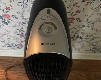 Honeywell QuietClean Tower Air Purifier