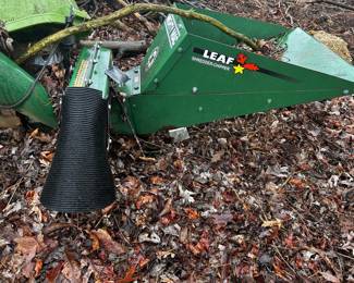 Mighty Mac Leaf Shredder-Chipper LSC1100