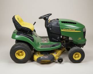John Deere L111 Riding Lawn Mower with Clippings Bag