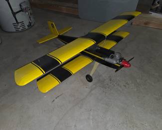 Top Flite RC airplane