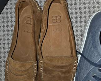 Allen Edmonds Footwear