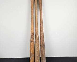 Lot #57 - Vintage Louisville Slugger 125 Wooden Baseball Bats Lot - Hillerich & Bradsby Co. & 4 Bagger Model