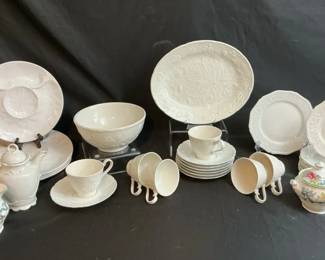 Limoges, Davenport And Friends