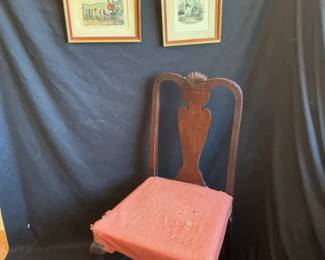 Antiquey Accents  Decor