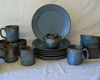 Pottery Dish Set