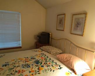 example quilt (tree of life); bed frame