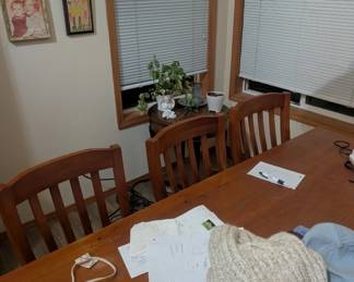 Oak dining table for 6/8