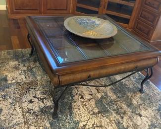Attractive And Practical Coffee Table With Table Top Decor