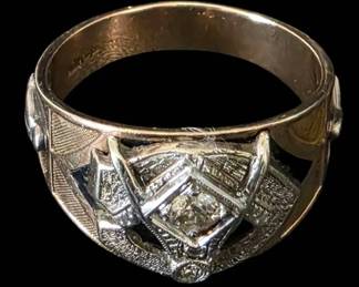 Vintage 10K TwoTone Gold Master Mason Diamond Ring