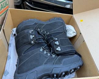 Peak Hardcore Men's Size 8 Boots $25.00