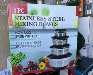 Stainless Steel Mixing Bowl Set $10.00