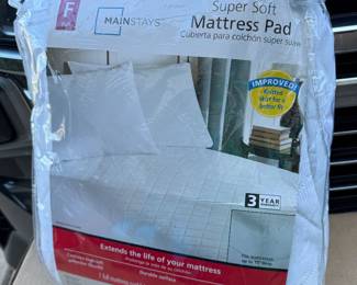Full Size Super Soft Mattress Pad $8.00